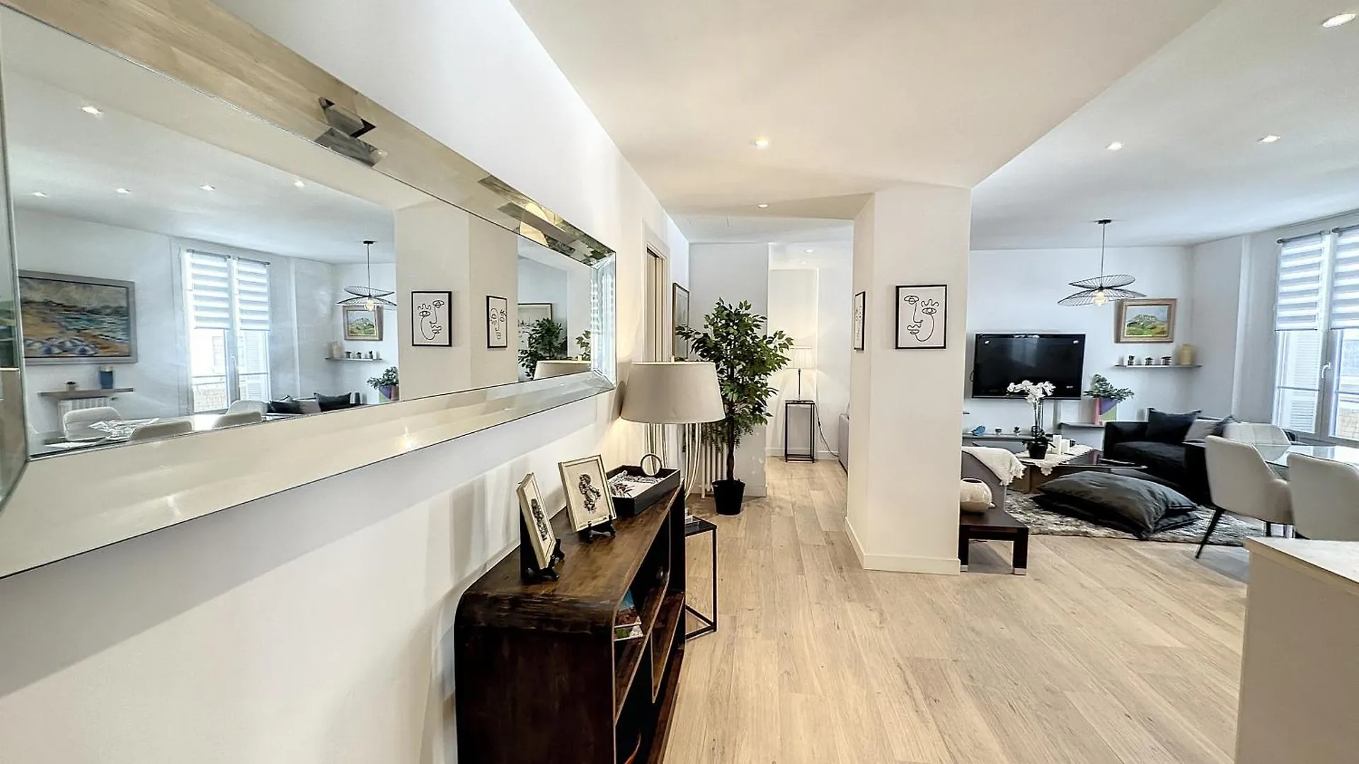 Apartment Pah1 - Tres Beau 2 Pieces Dans Une Rue Pietonne Cannes France